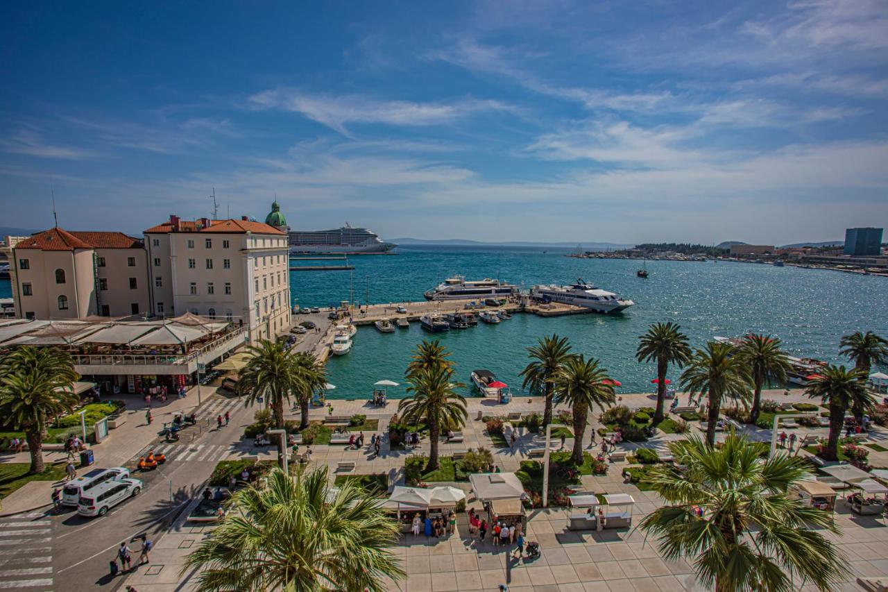 Riva - The Heart Of Palace Split Exterior photo